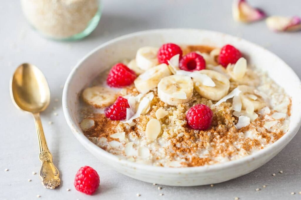Quinoa Breakfast Bowl