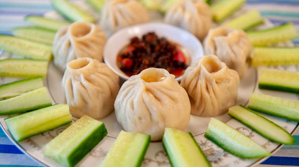 Momos