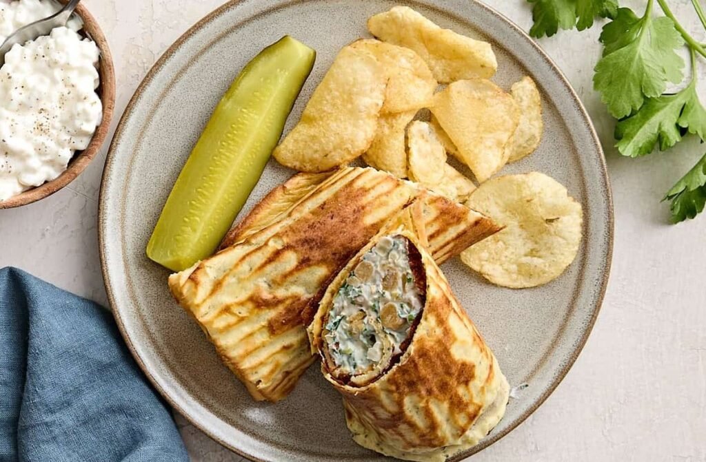 Protein-rich-cottage-cheese-wrap-on-plate